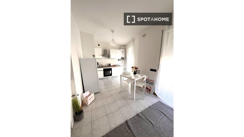Double room Trento, 1 bed — photo 4