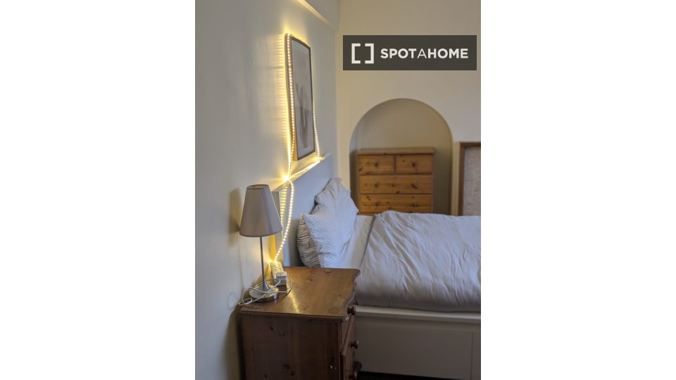 Double room Dublin, 5 beds — photo 24