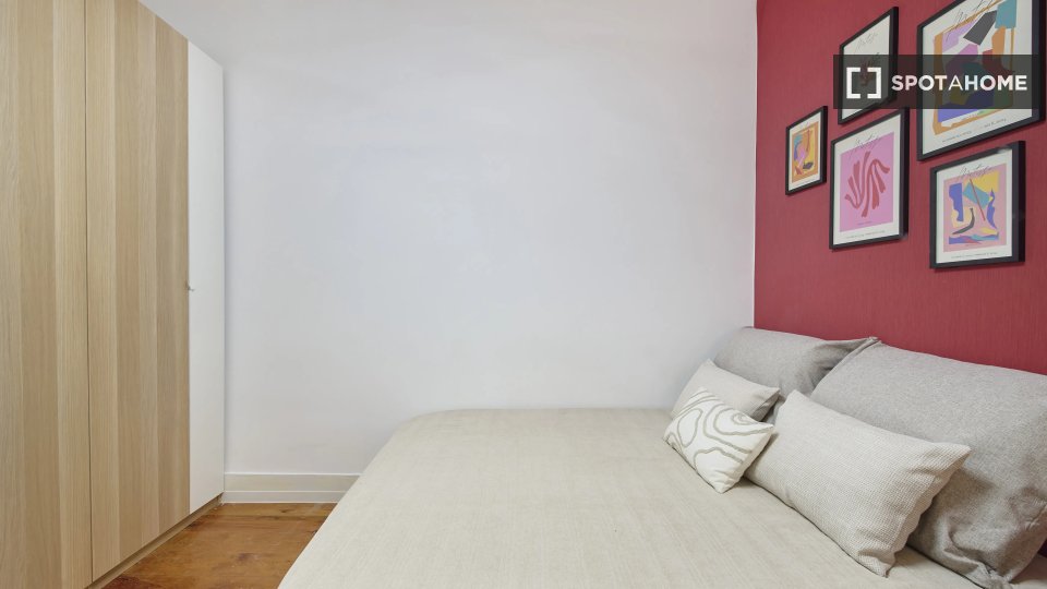 Double room Lisbon, 6 beds — photo 4