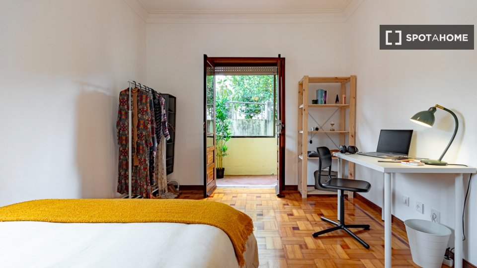 Double room Porto, 4 beds, 160m² — photo 12