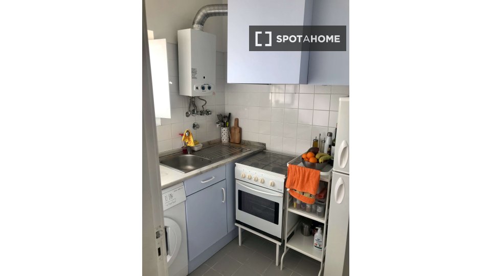 Apartment mono Lisbon, 40m² — photo 6