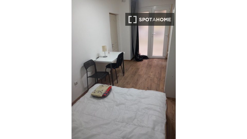Double room Budapest, 6 beds, 80m² — photo 12