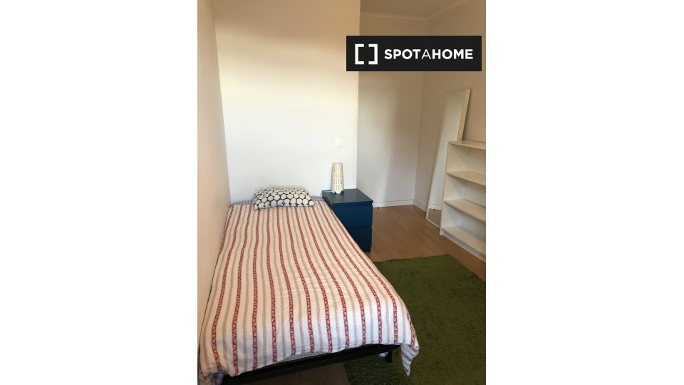 Double room Lisbon, 10 beds — photo 2