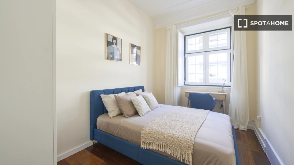 Double room Lisbon, 10 beds — photo 1