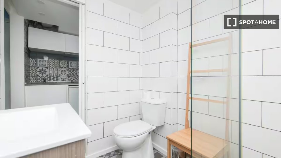Apartment mono Lisbon — photo 15