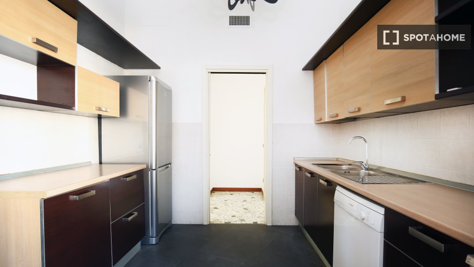 Double room Milan, 6 beds, 150m² — photo 17
