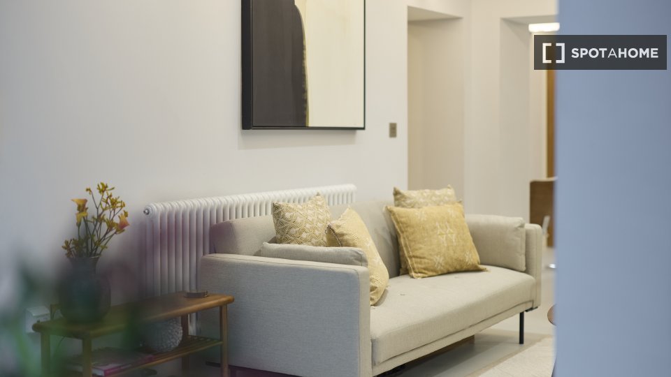 Apartment London, 1 bed, 83m² — photo 10