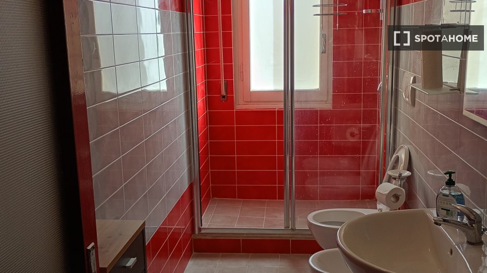 Double room Florence, 2 beds, 83m² — photo 3