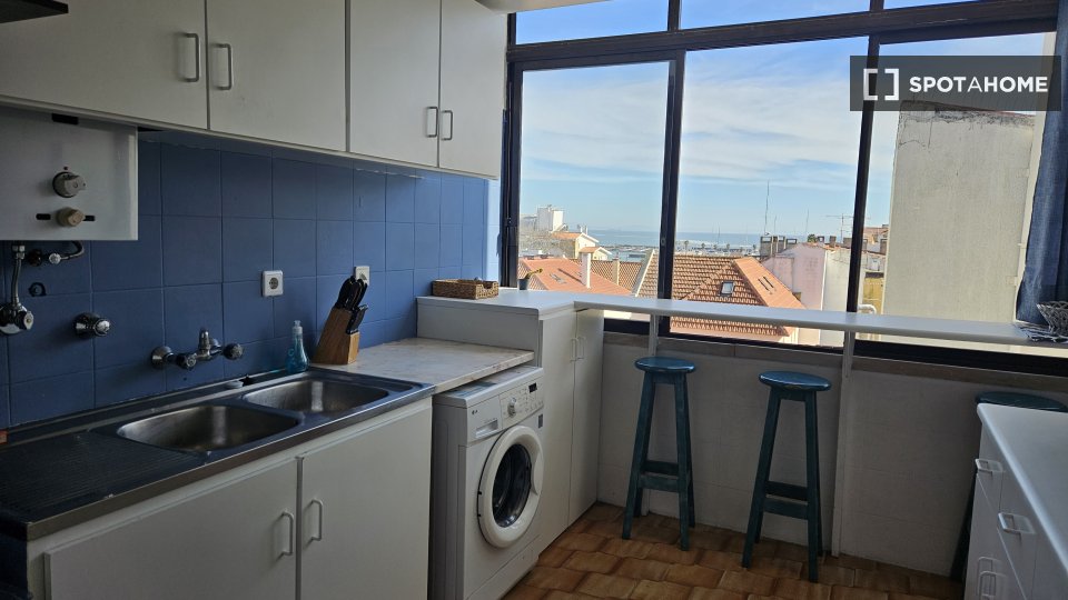 Apartment Lisbon, 2 beds — photo 1