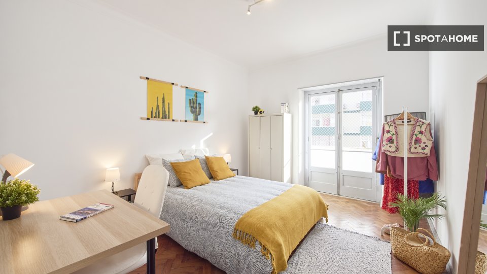 Double room Lisbon, 7 beds — photo 5