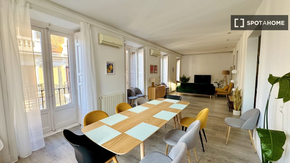 Apartment Madrid, 3 beds — photo 8