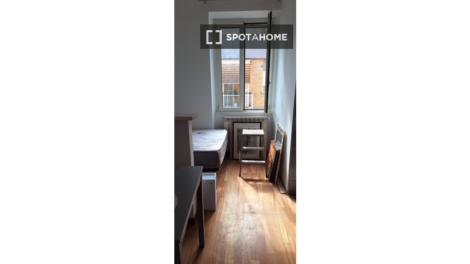 Apartment Rome, 1 bed — photo 7
