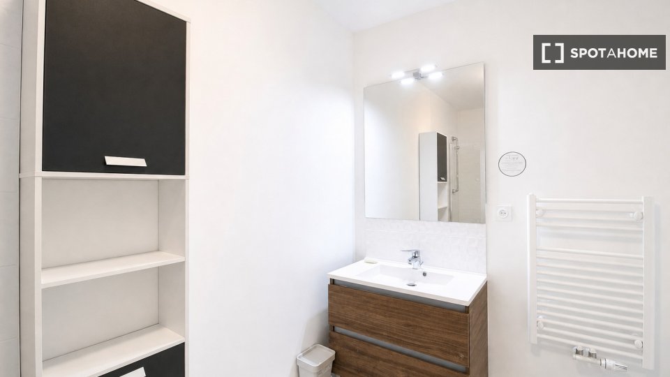 Chambre double Paris, 4 chambres — photo 32