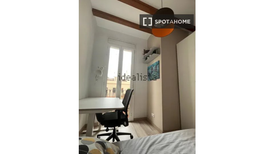 Double room Barcelona, 2 beds, 61m² — photo 5