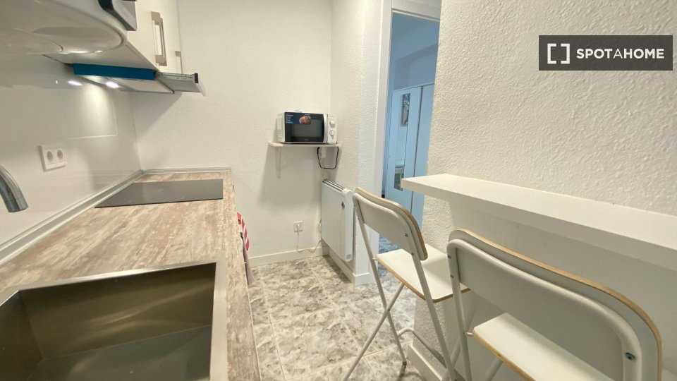 Double room Madrid, 5 beds — photo 27
