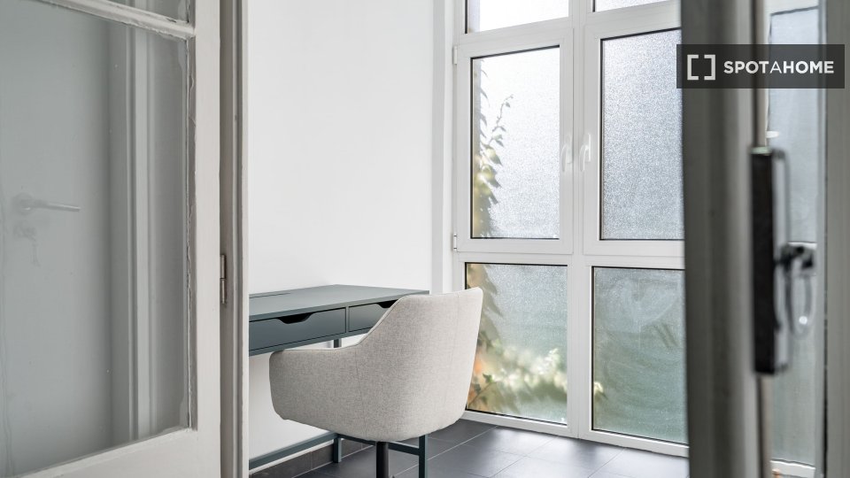 Apartment mono Lisbon, 50m² — photo 13