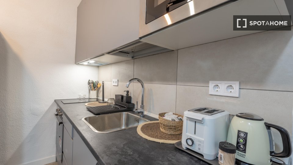 Habitación en piso compartido en Palacio, Madrid