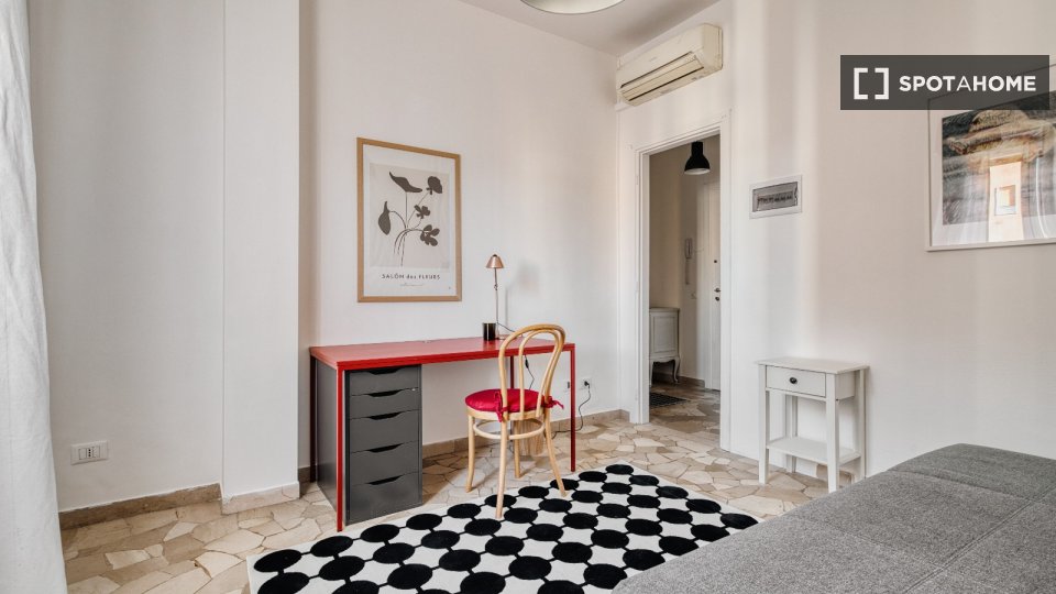 Apartment Milan, 1 bed, 38m² — photo 6