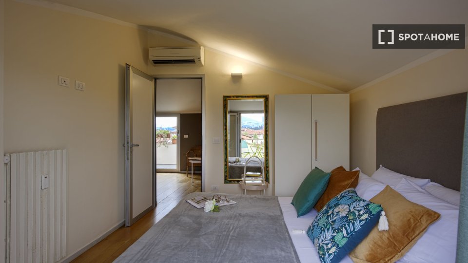 Apartment Florence, 1 bed, 65m² — photo 12