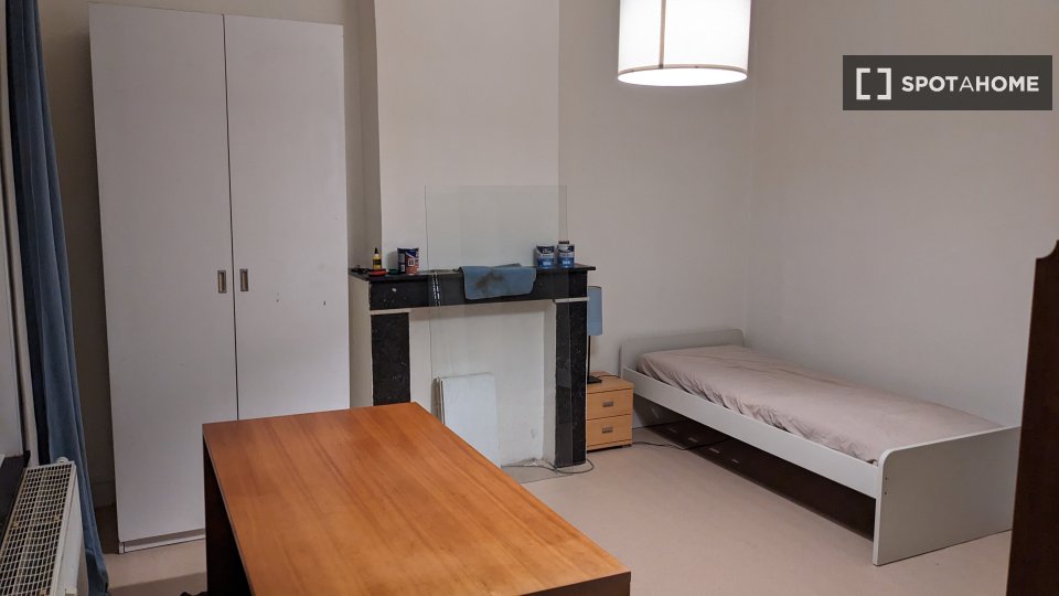 Apartment Brussels, 1 bed, 25m² — photo 1