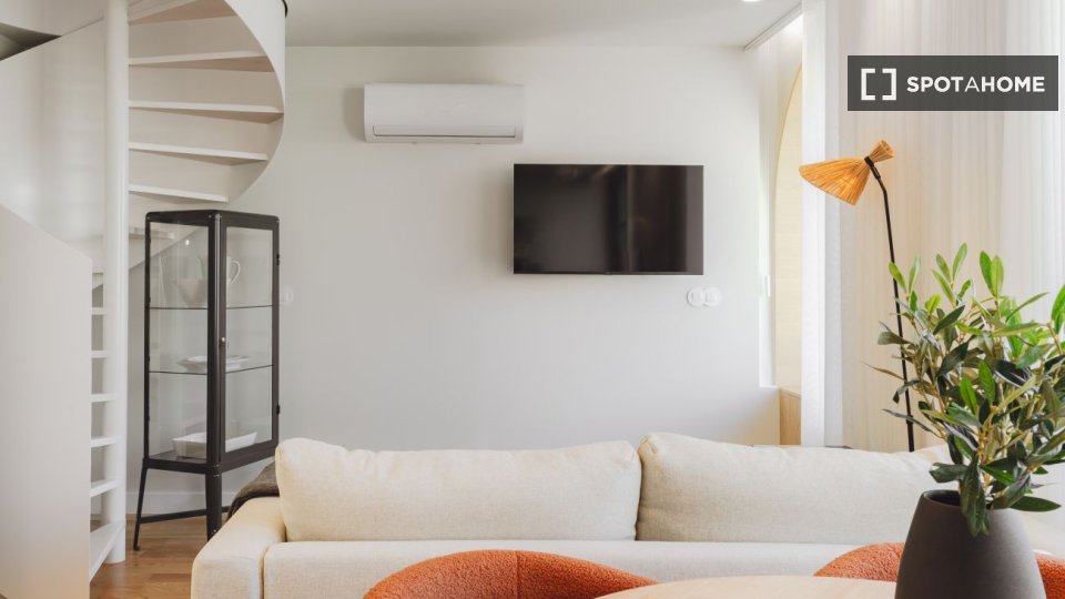 Apartment Porto, 1 bed, 60m² — photo 2
