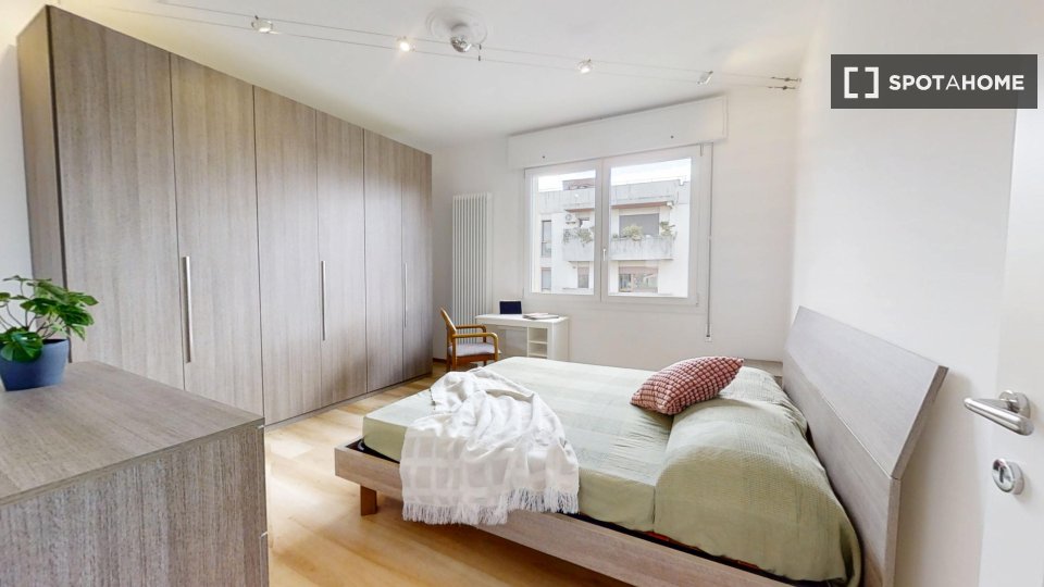 Double room Padua, 3 beds — photo 14