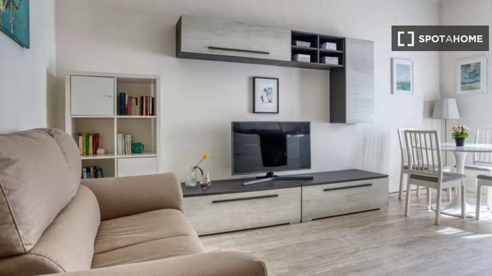 Apartment Milan, 1 bed — photo 12