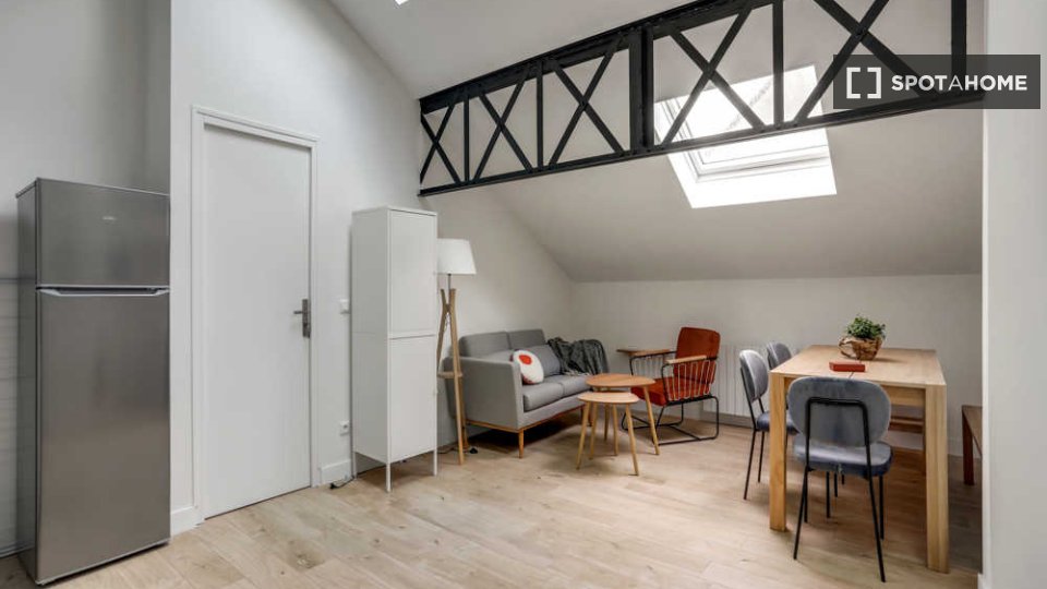 Double room Lille, 4 beds, 80m² — photo 9
