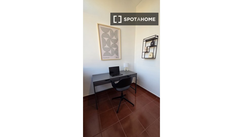 Apartment Barcelona, 3 beds, 70m² — photo 15