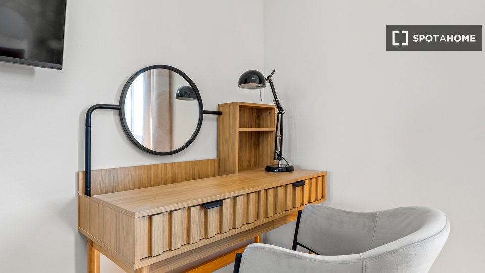Double room Lisbon, 8 beds — photo 21