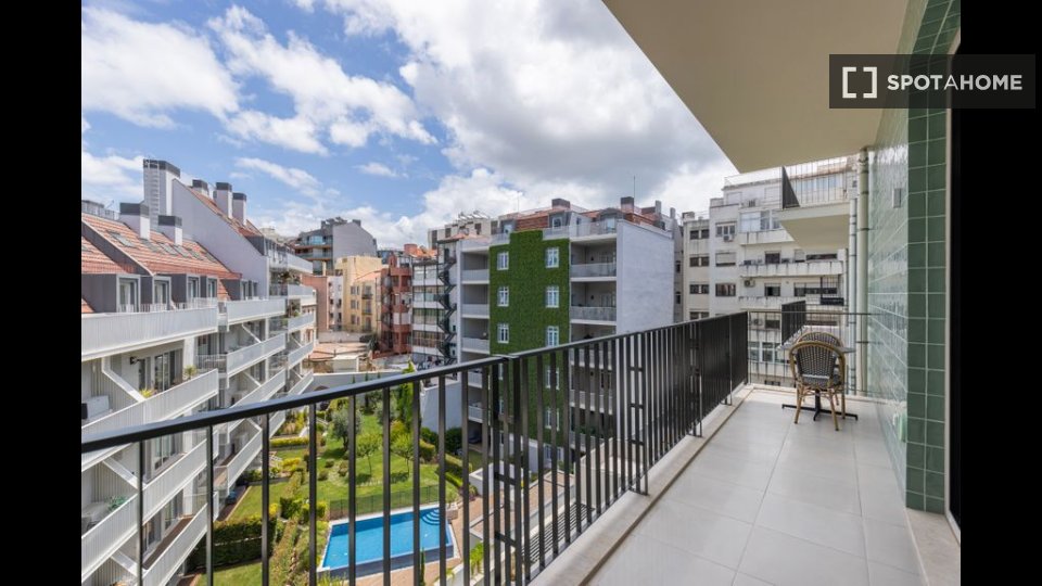 Apartment Lisbon, 1 bed — photo 17
