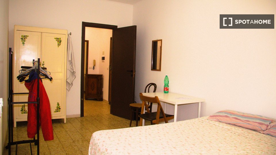 Double room Rome, 5 beds — photo 22