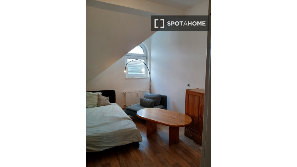 Double room Berlin, 3 beds — photo 4