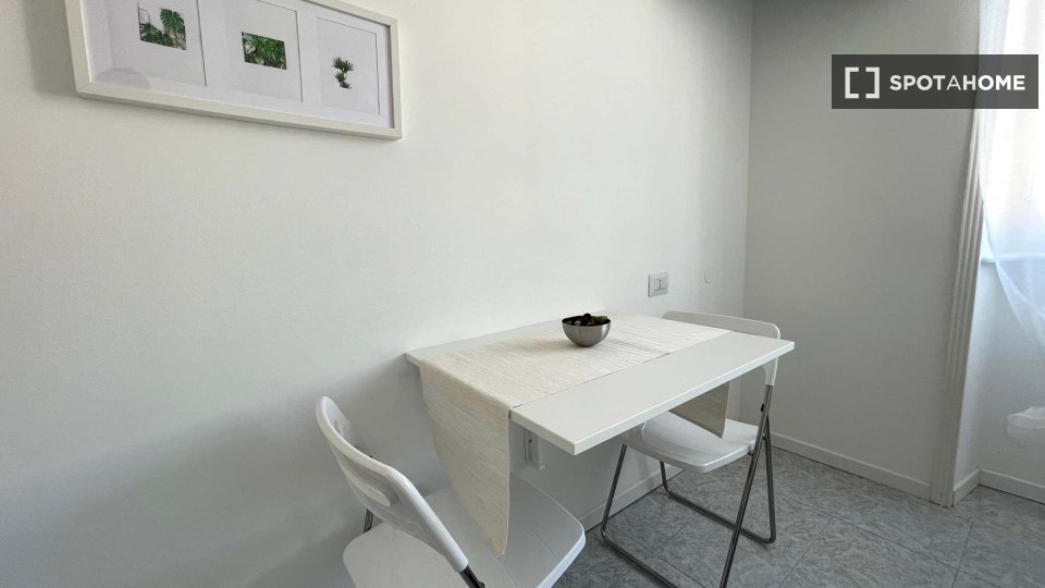 Apartment mono Milan, 20m² — photo 12