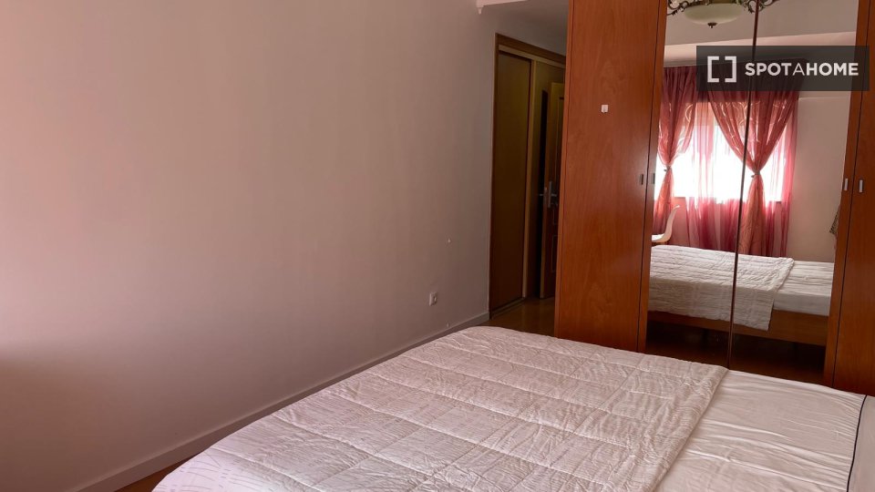 Double room Lisbon, 4 beds, 125m² — photo 44
