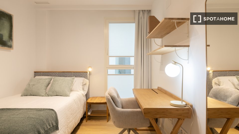 Apartment Valencia, 3 beds, 88m² — photo 10