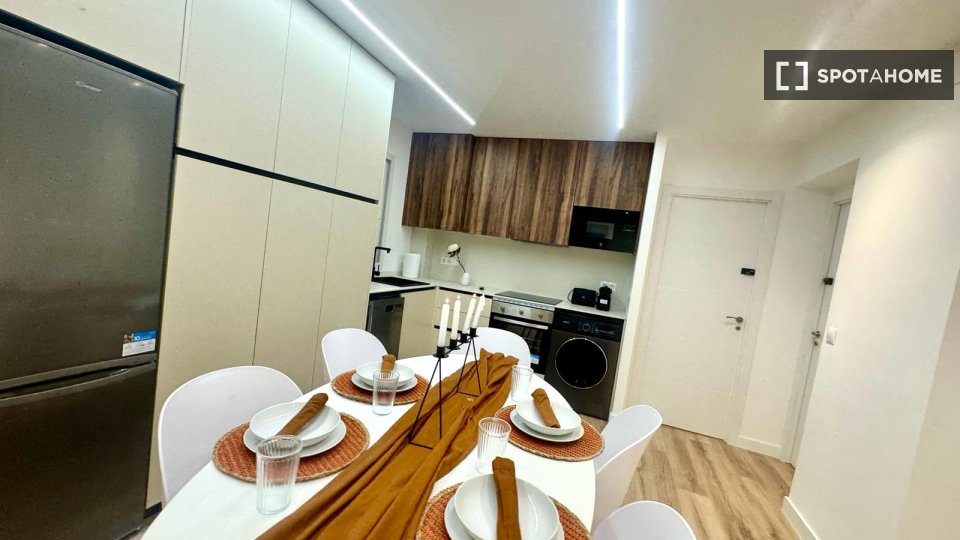 Double room Madrid, 7 beds — photo 4