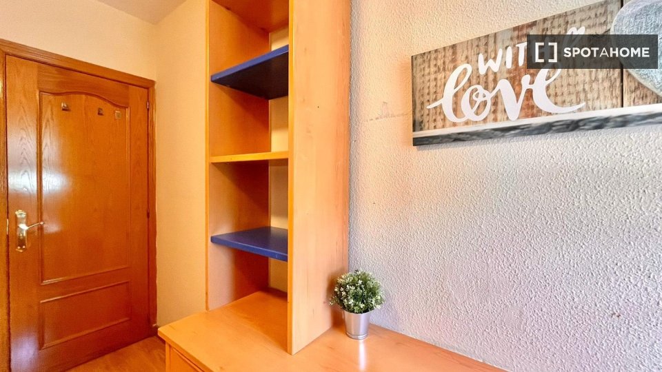 Double room Madrid, 4 beds — photo 5