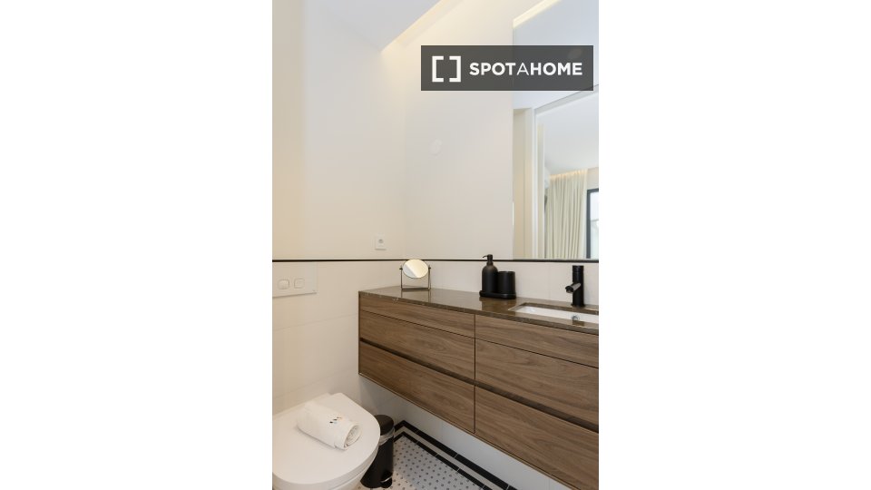 Apartment Porto, 2 beds, 246m² — photo 2