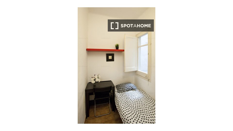 Double room Barcelona, 10 beds — photo 20