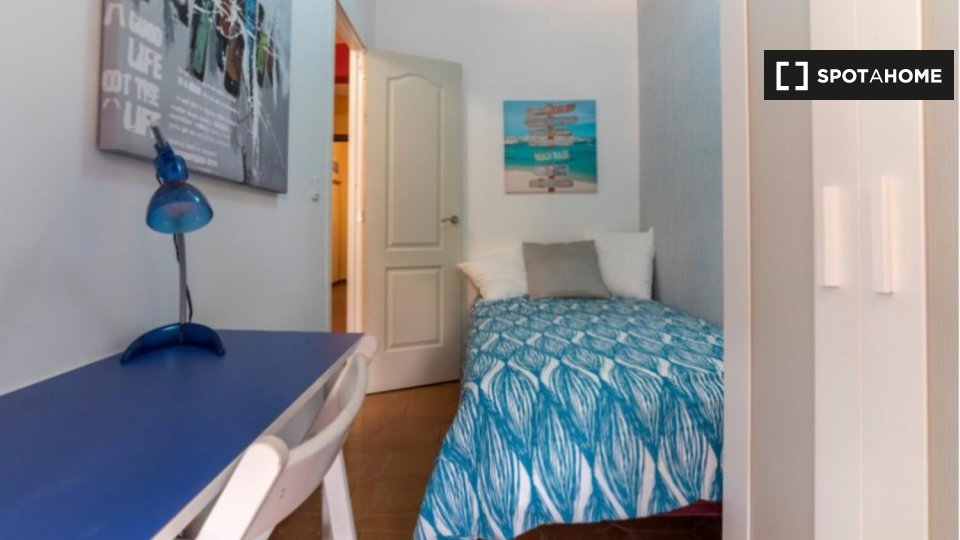 Double room Alcala_De_Henares, 5 beds, 125m² — photo 1