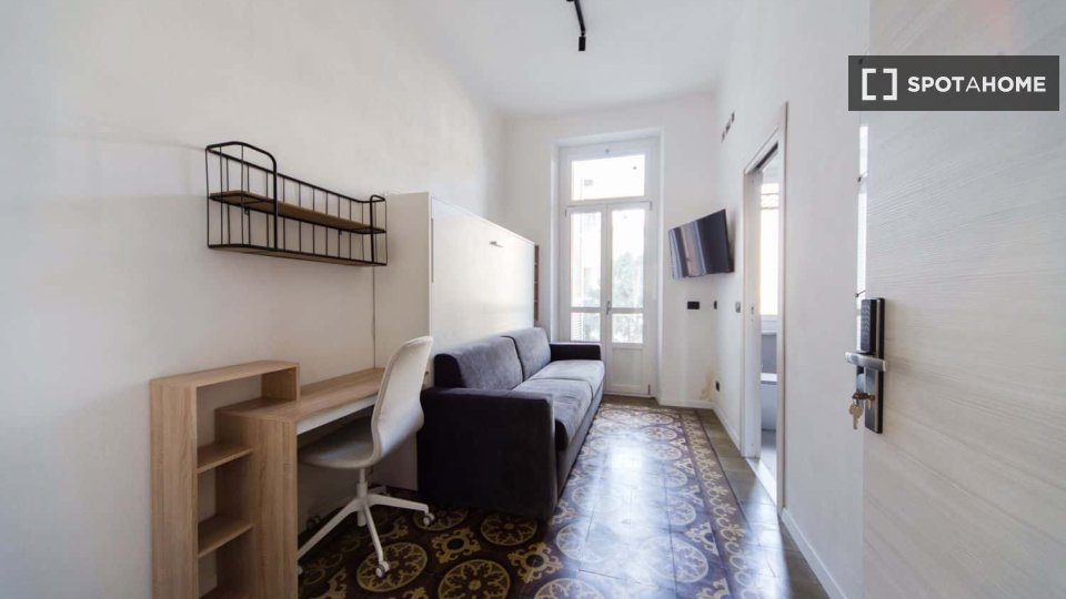 Double room Turin, 1 bed — photo 10
