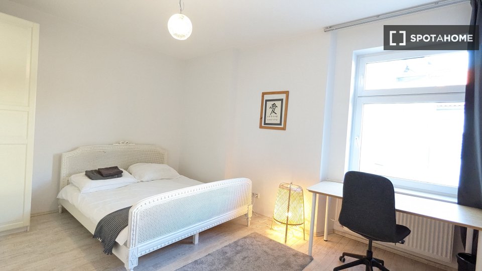 Double room Berlin, 2 beds — photo 8