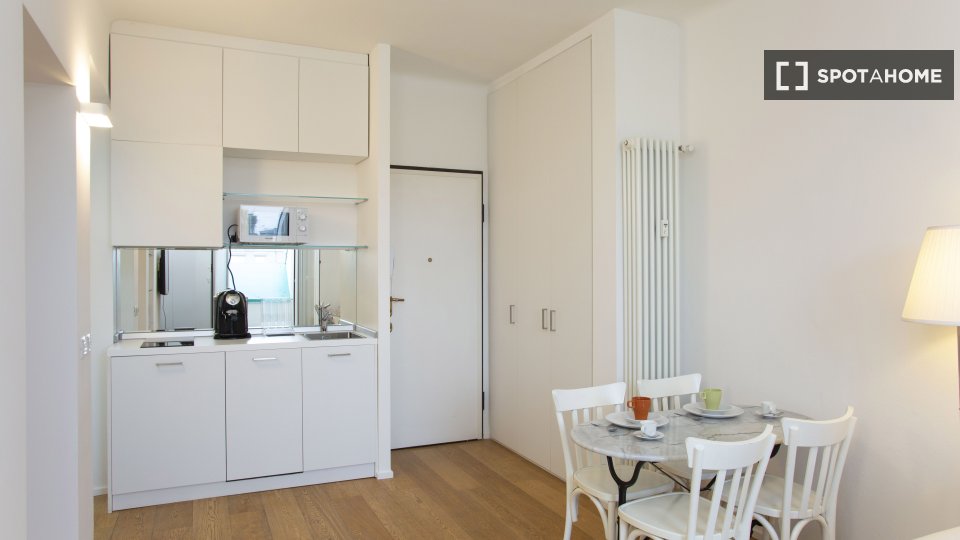 Apartment Milan, 1 bed, 40m² — photo 10
