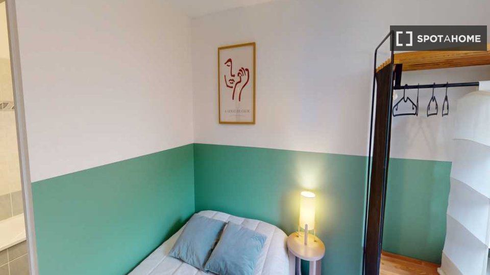 Double room Lyon, 4 beds, 90m² — photo 10
