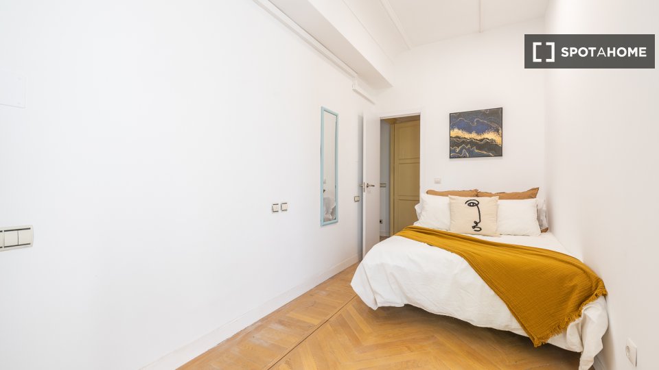Chambre double Madrid, 18 chambres — photo 20