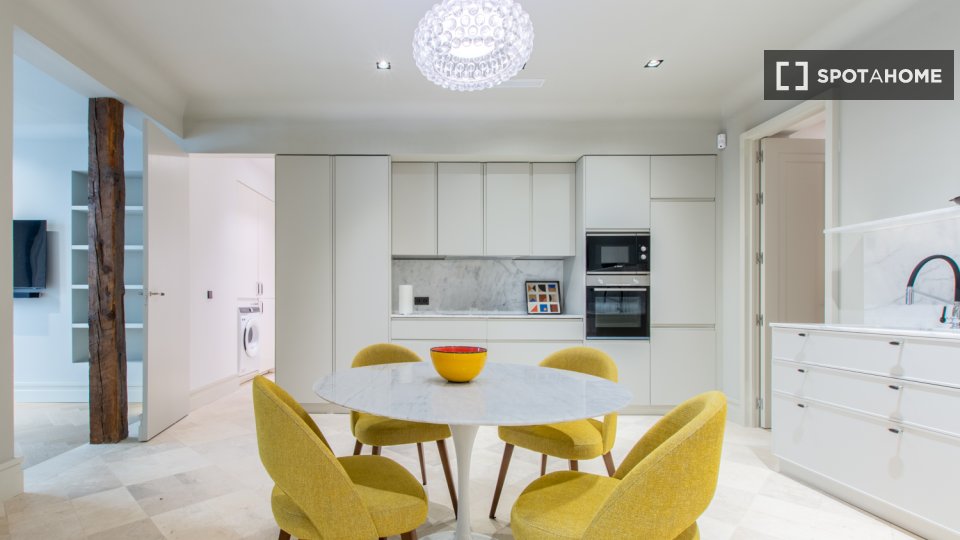 Apartment Madrid, 2 beds, 147m² — photo 6