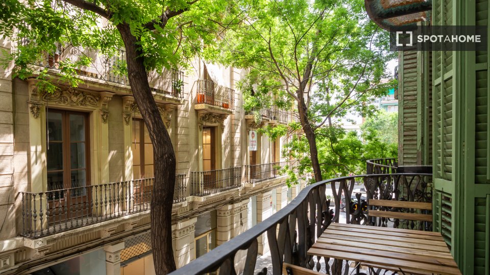 Double room Barcelona, 4 beds, 90m² — photo 2