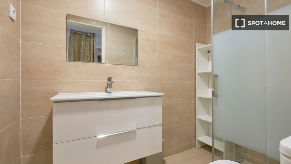Apartment mono Lisbon — photo 9