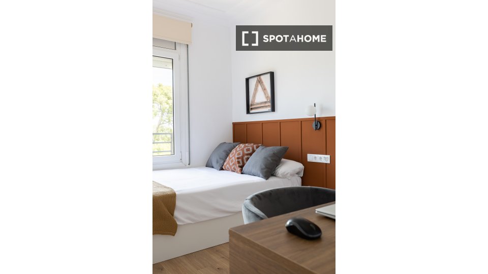 Camera doppia Barcellona, 8 camere — foto 5